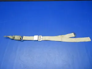 Piper Seneca II Lap Belt P/N 9600-22 Light Gray (1119-238)
